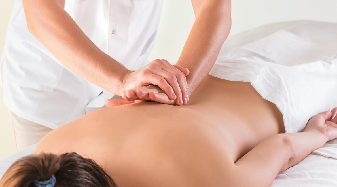 What Can I Expect in a First Massage Therapy Visit?